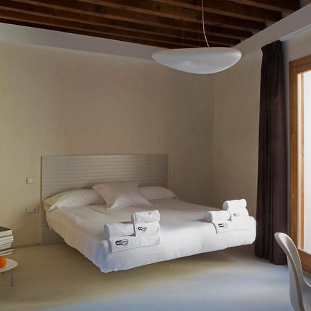 Antidoto Rooms San Agustin - Recomendado Para Adultos Toledo Kültér fotó