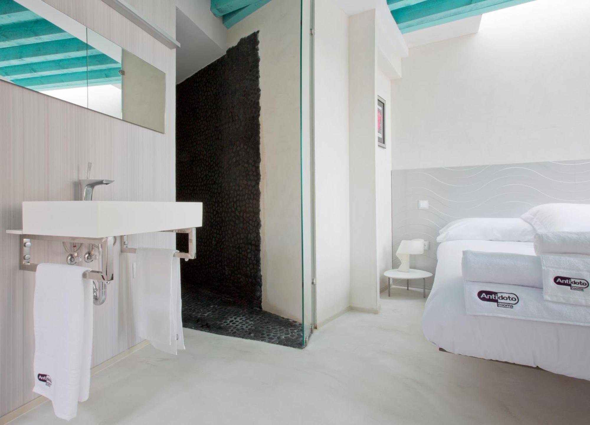 Antidoto Rooms San Agustin - Recomendado Para Adultos Toledo Kültér fotó